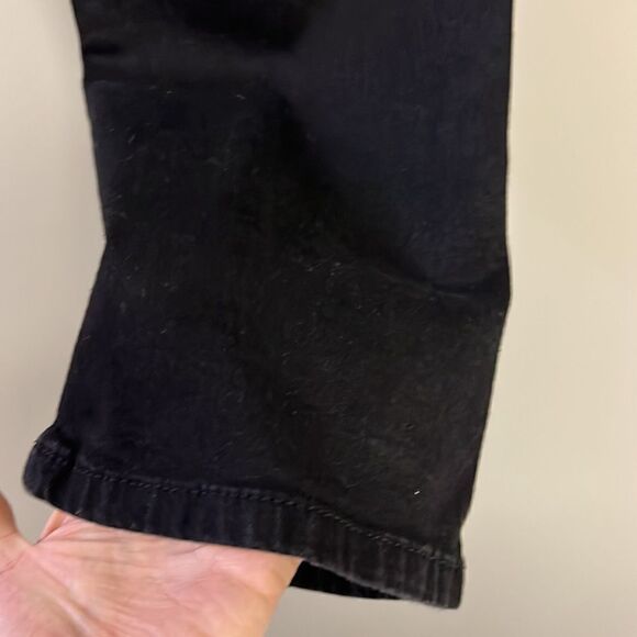 Kenneth Cole NY 5-Pocket Regular Fit “Today is Your Day” Black Jeans- 42” by 30” - Picture 6 of 16